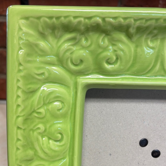 Lime Green Ceramic 5 x 7 Picture Frame Glossy Finish Total Size Of Frame 9 x 11 - Picture 2 of 9